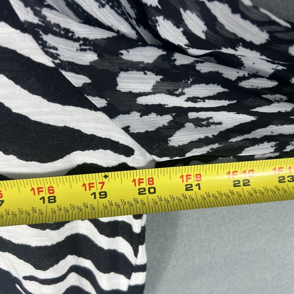 Westbound Women's L Black White Zebra Animal Print V-Neck Tunic Top Tie Sleeves - Picture 4 of 7